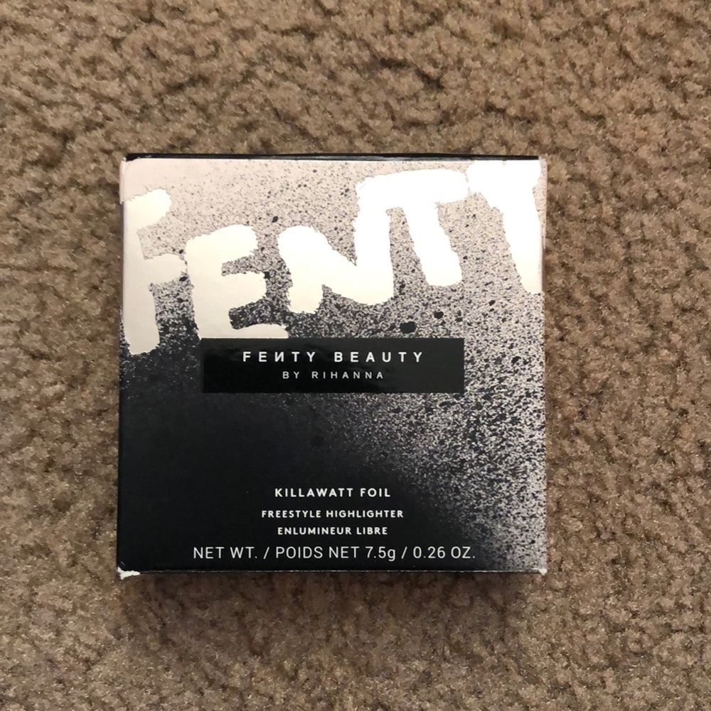 Fenty Beauty Killawatt foil highlighter